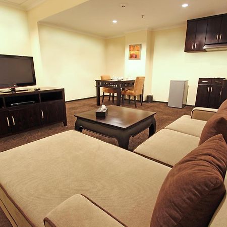 Batam Harmoni One Convention Hotel And Service Apartments חדר תמונה