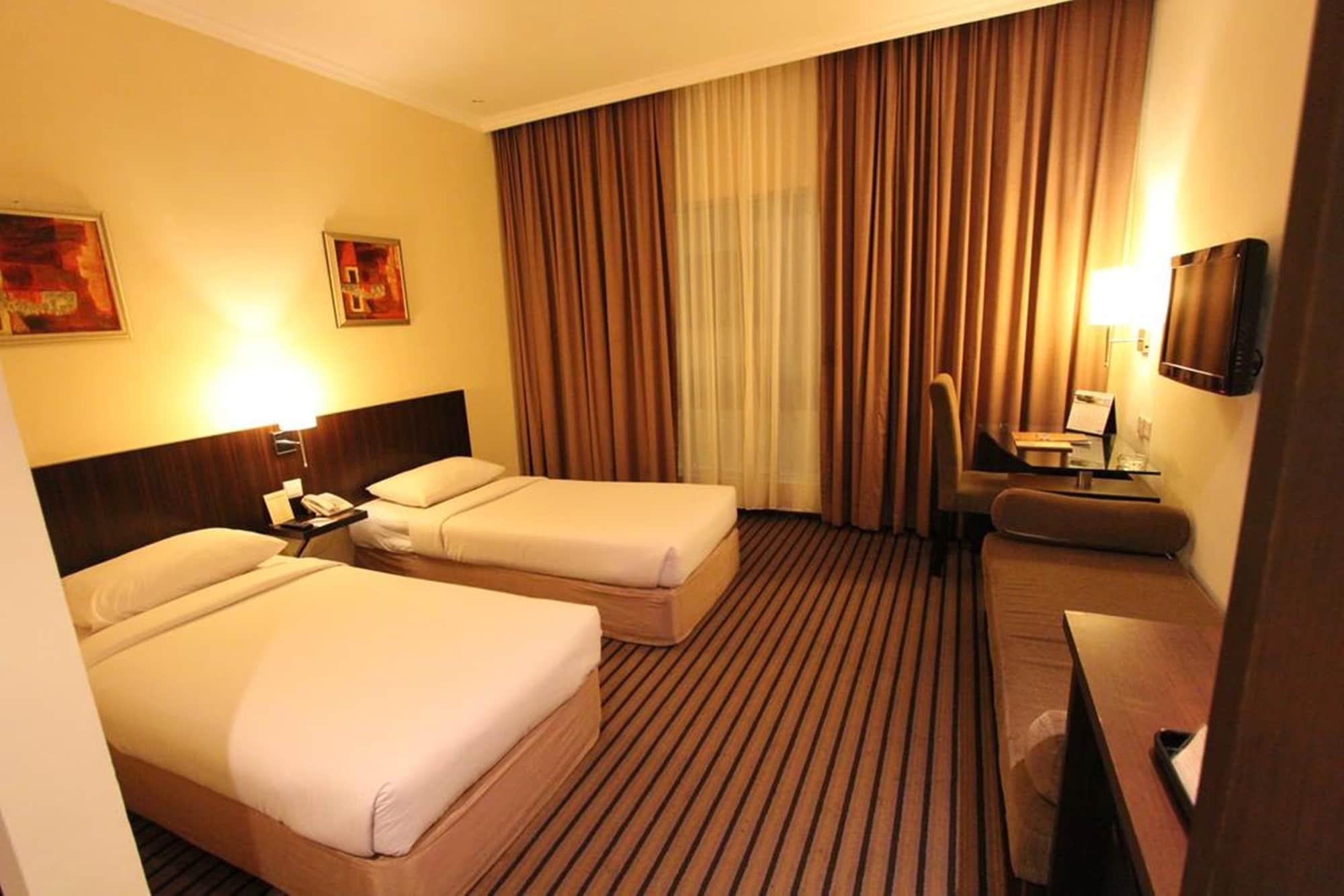 Batam Harmoni One Convention Hotel And Service Apartments מראה חיצוני תמונה