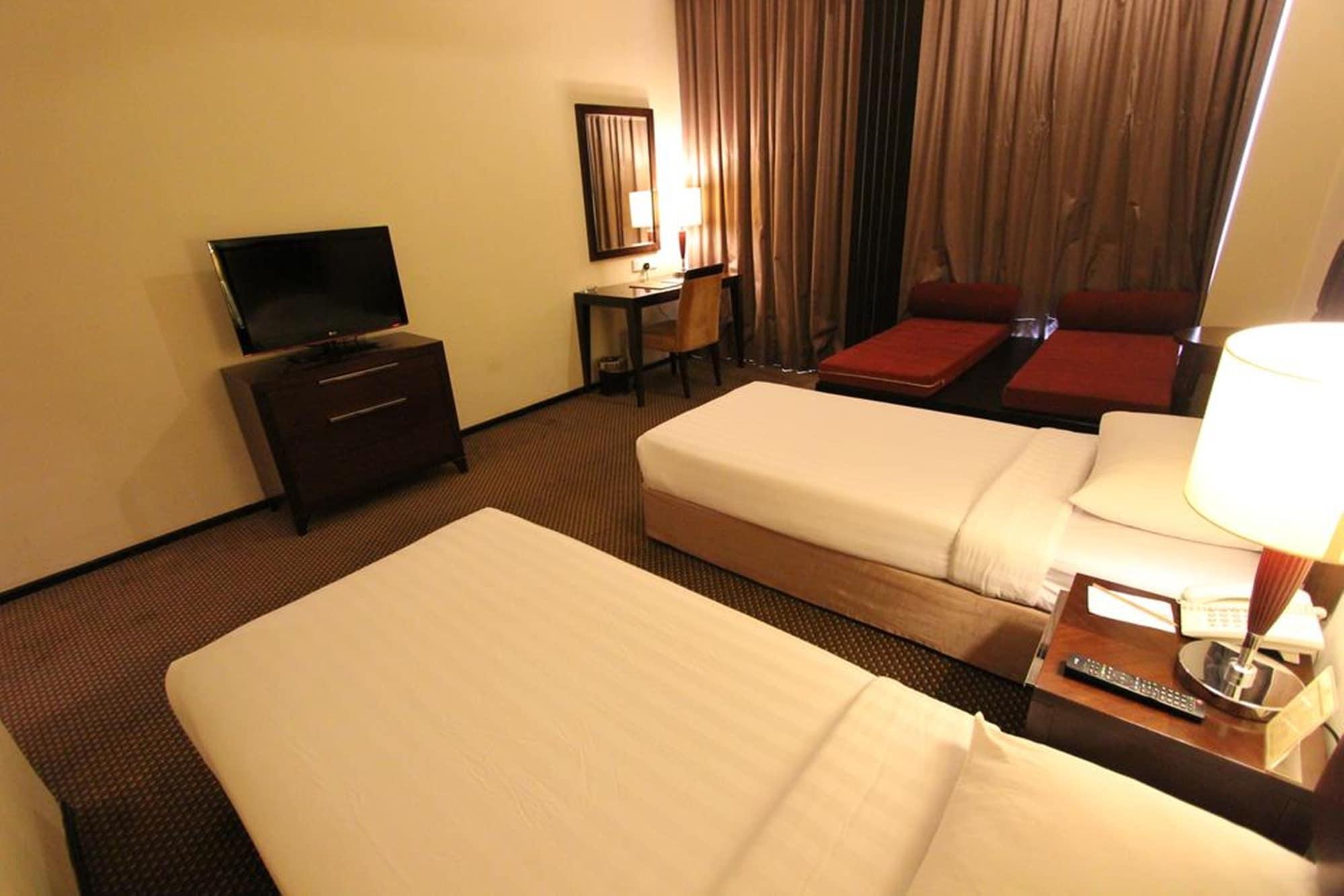 Batam Harmoni One Convention Hotel And Service Apartments מראה חיצוני תמונה