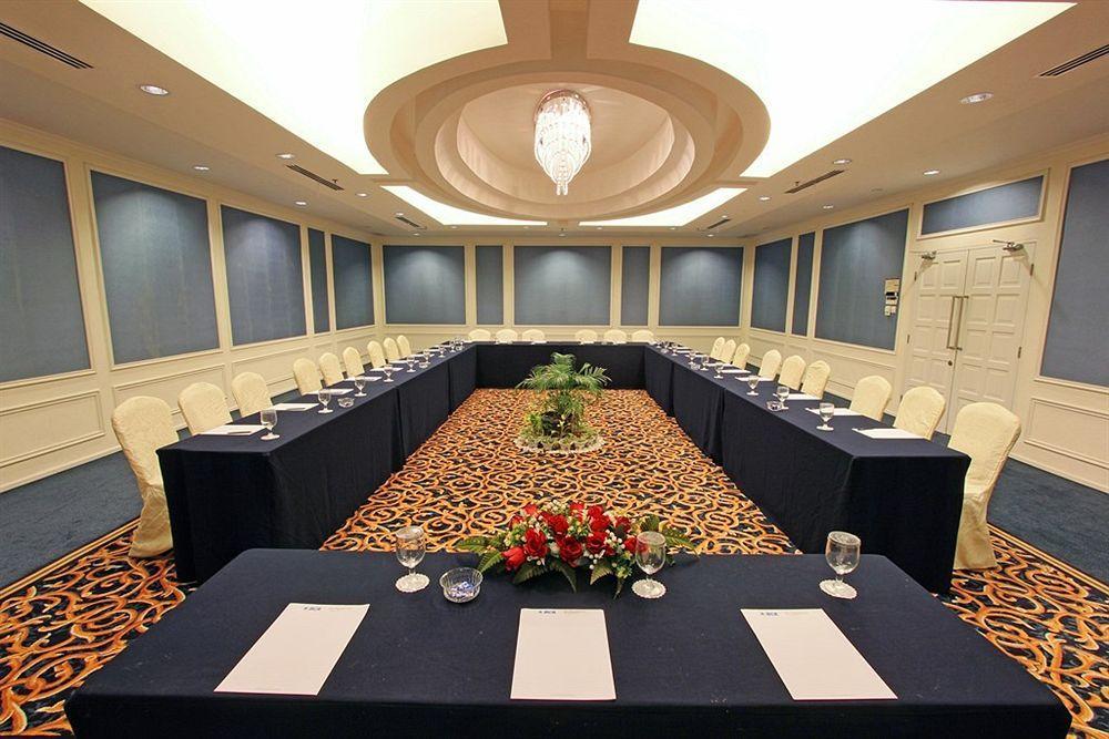 Batam Harmoni One Convention Hotel And Service Apartments מראה חיצוני תמונה