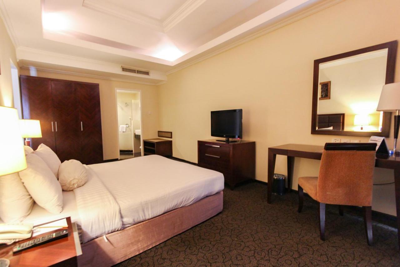 Batam Harmoni One Convention Hotel And Service Apartments מראה חיצוני תמונה
